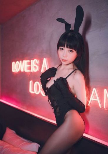 黄庙村地宫美人