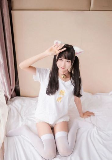 动漫美女被狂揉下部