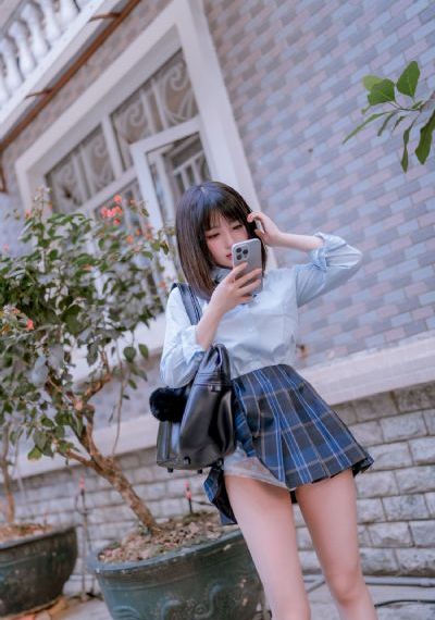 吴谨言墨雨云间