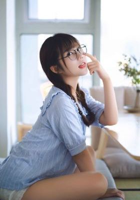 谁和他睡了