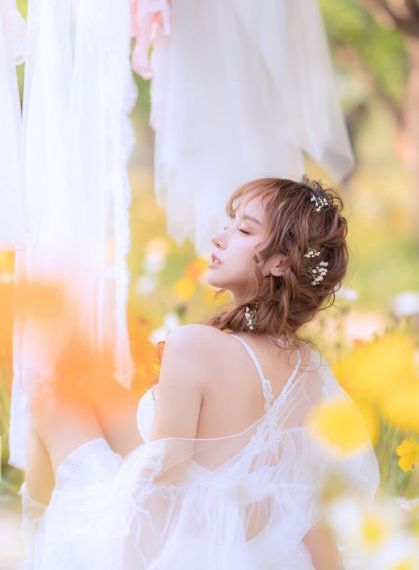 《欲望中的女人》
