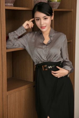 女间谍