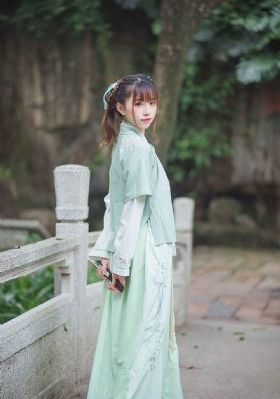 新金梅瓶之爱奴3国语版