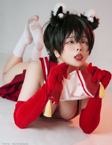 风骚老板娘