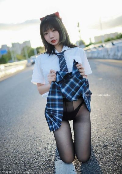 哈利波特3英文原版免费观看
